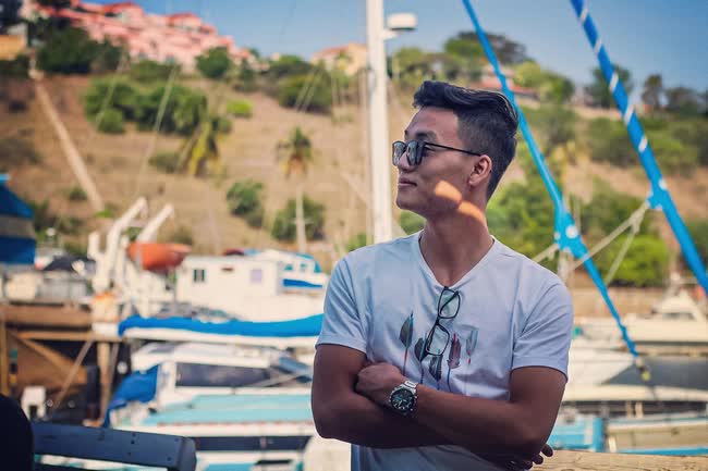  “Dù có 100 tỷ cũng không nghỉ hưu sớm, vừa làm vừa hưởng thích hơn”  - Ảnh 1.