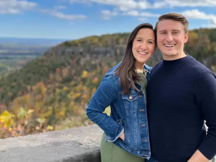 Triệu phú tự thân tiết lộ 7 cách tiết kiệm 50% lương: Ít ai biết đầu tư cũng chính là tiết kiệm, nằm lòng thì thu nhập 20 triệu giữ 10 triệu không khó - Ảnh 1. Triệu phú tự thân tiết lộ 7 cách tiết kiệm 50% lương: Ít ai biết đầu tư cũng chính là tiết kiệm, nằm lòng thì thu nhập 20 triệu giữ 10 triệu không khó - Ảnh 1.