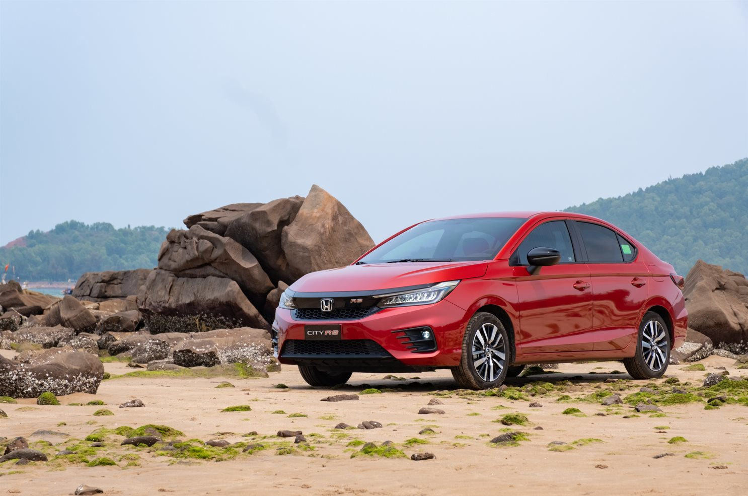 Honda tiếp tục mạnh tay giảm giá cho CR-V và City, khách mua xe tiết kiệm gần 70 triệu đồng - Ảnh 2.