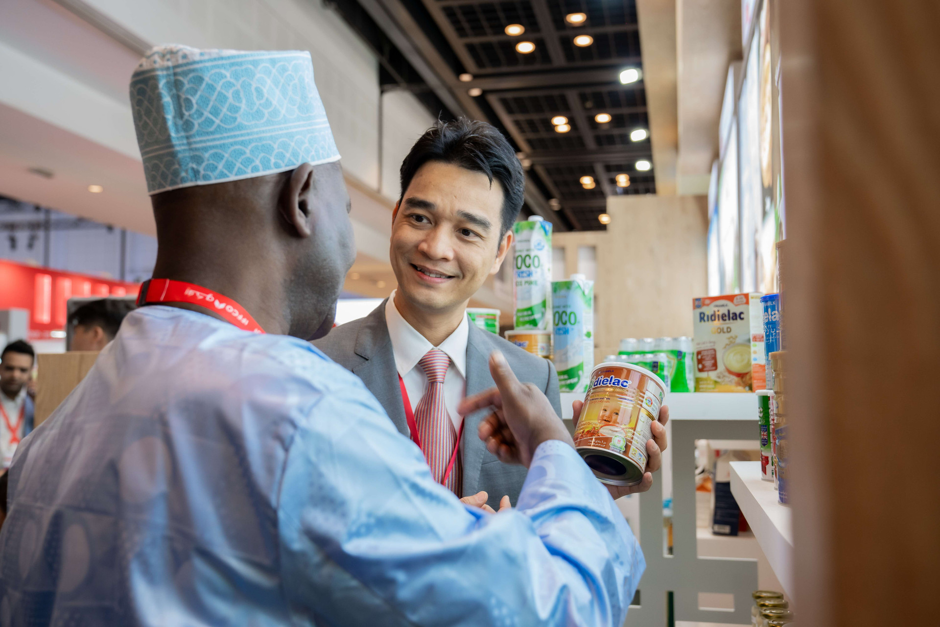 Vinamilk ký thành công nhiều hợp đồng xuất khẩu, tổng giá trị hơn 100 triệu USD - Ảnh 3. Vinamilk ký thành công nhiều hợp đồng xuất khẩu, tổng giá trị hơn 100 triệu USD - Ảnh 3.