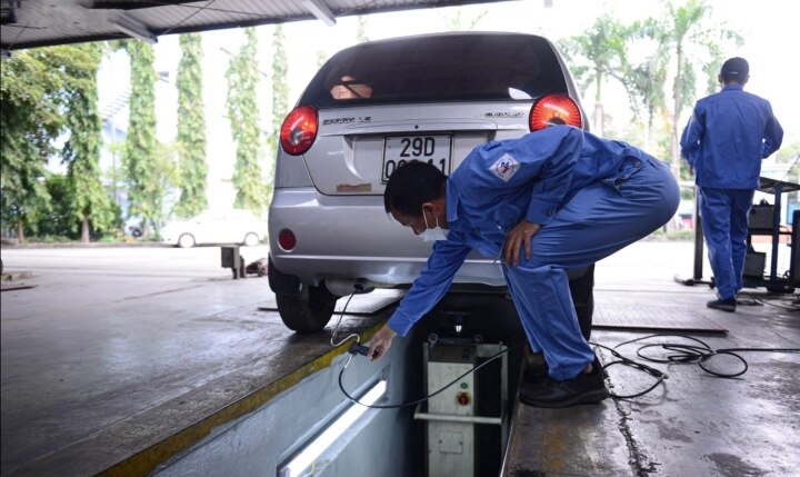 Đề xuất xe quá hạn đăng kiểm 15 ngày được di chuyển, không chở người, hàng - Ảnh 1.