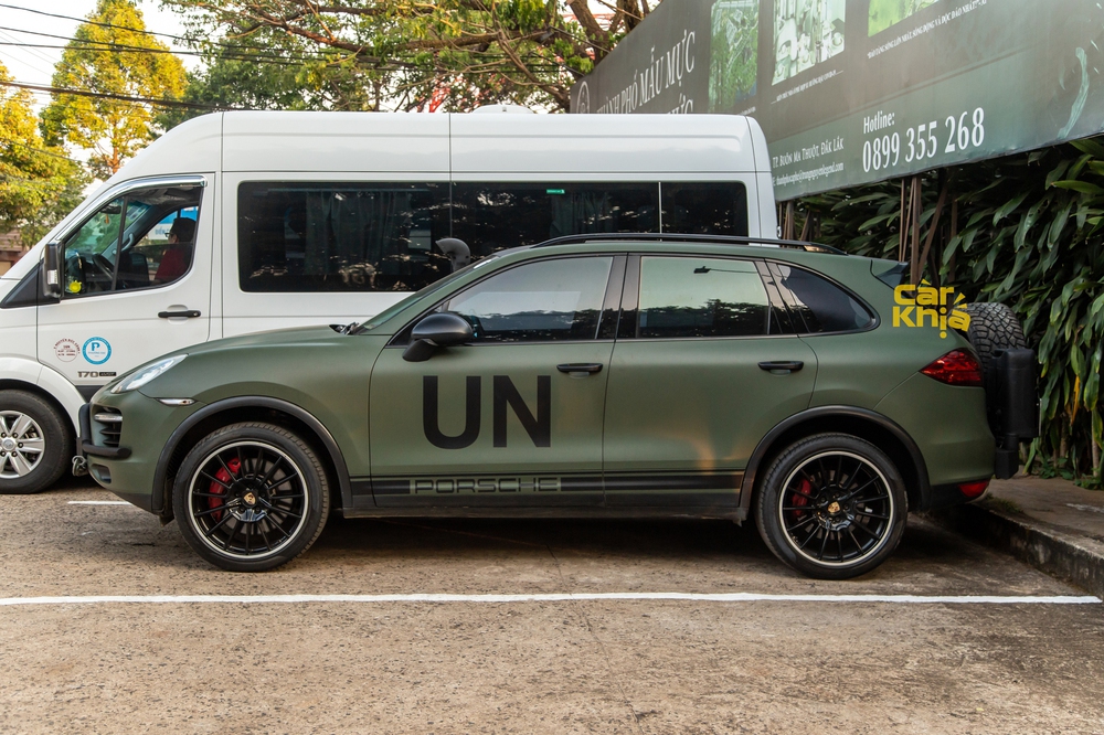  Ông Đặng Lê Nguyên Vũ mang dàn SUV độ khủng đến lễ hội cà phê lớn nhất Việt Nam: G 63 và LX 570 làm nền cho 10 chiếc Range Rover - Ảnh 22.