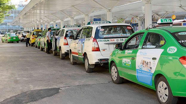 Bức tranh thị trường taxi Việt ra sao trước khi 'tân binh' 3.000 tỷ của ông  Phạm Nhật Vượng gia nhập?
