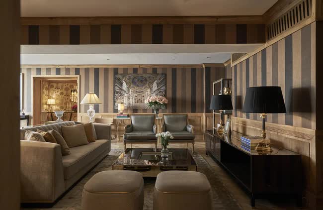 Bên trong ‘toà nhà triệu đô’ của NTK triệu đô Quách Thái Công có gì? - Ảnh 16. Bên trong ‘toà nhà triệu đô’ của NTK triệu đô Quách Thái Công có gì? - Ảnh 16.