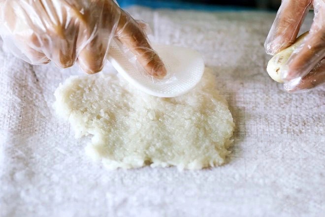 Món quà vặt dân dã ở Việt Nam có gì đặc biệt mà lại lọt top những món tráng miệng được yêu thích nhất trên thế giới? - Ảnh 11.