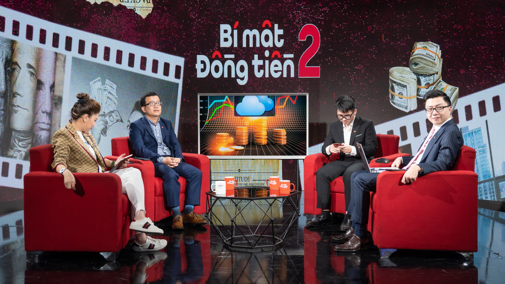 Thị trường trở nên khó đoán, giao dịch theo cổ đông lớn liệu có hiệu quả? - Ảnh 1. Thị trường trở nên khó đoán, giao dịch theo cổ đông lớn liệu có hiệu quả? - Ảnh 1.