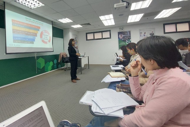 Phía sau việc bán bảo hiểm nhân thọ - kỳ 1: Vào lò đào tạo - Ảnh 1. Phía sau việc bán bảo hiểm nhân thọ - kỳ 1: Vào lò đào tạo - Ảnh 1.