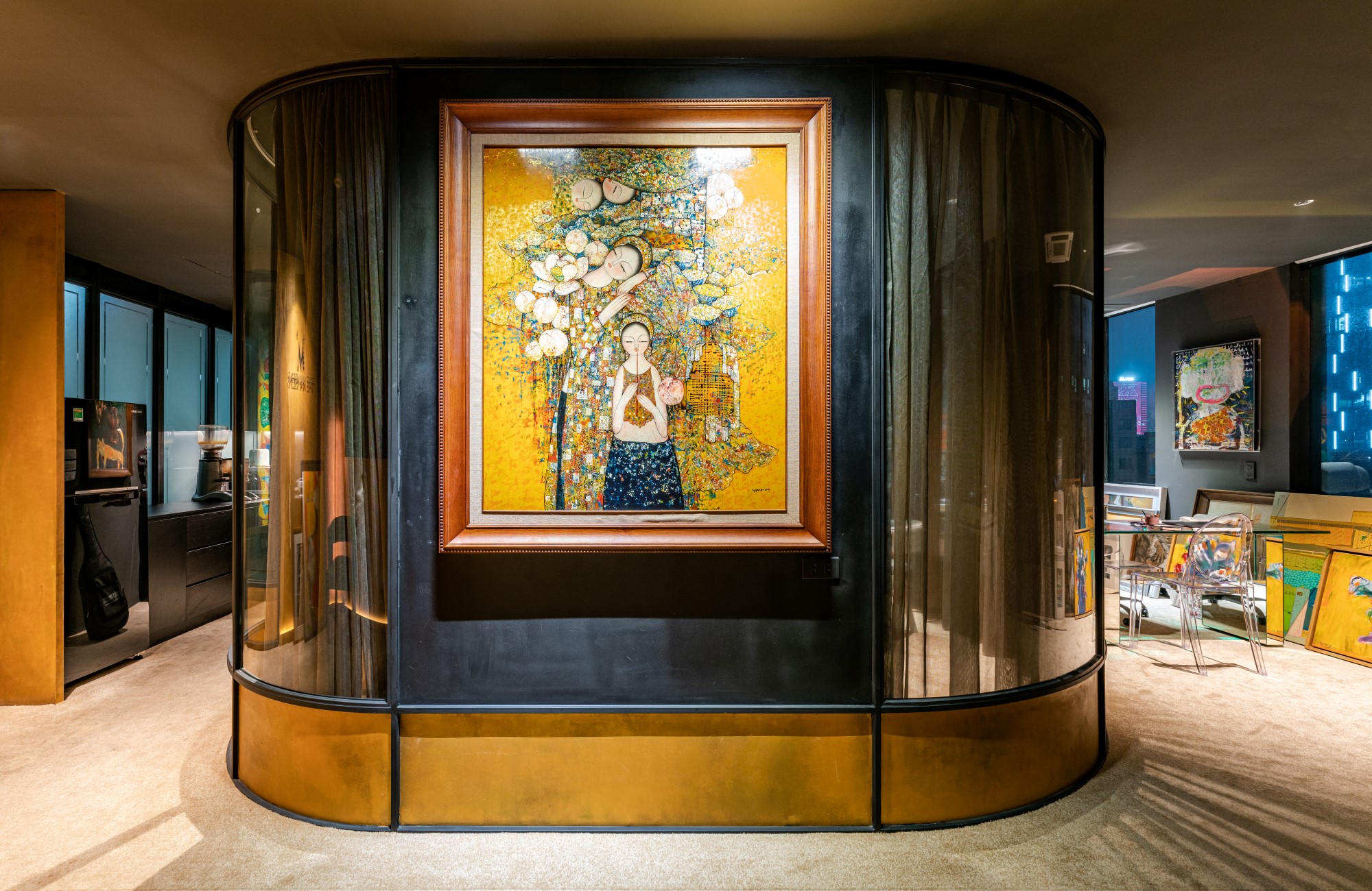 Một công ty ở Hà Nội chi hơn 5 tỉ đồng để xây văn phòng cho 20 nhân viên, sự xa xỉ hay “phần thưởng” xứng đáng với đôi bên? - Ảnh 1.