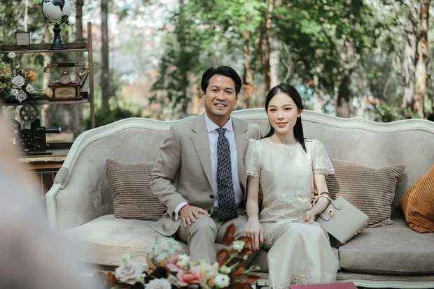 Đám cưới hào môn của Linh Rin và Phillip Nguyễn dần hé lộ, tiết lộ váy phù dâu cũng được đặt may riêng - Ảnh 1.