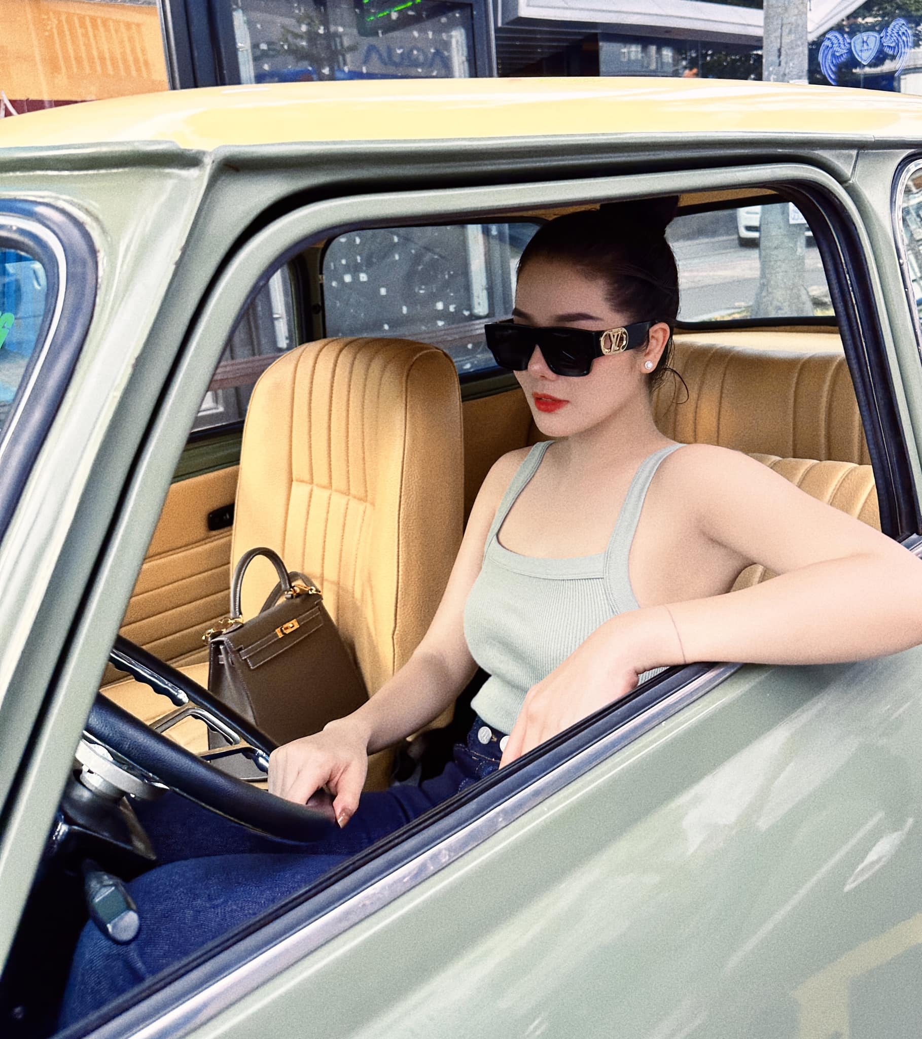 Hội mẹ bỉm quý tộc bầu bí hay sau sinh vẫn lung linh như thời son rỗi, vừa giỏi chăm con vừa khéo chăm mình - Ảnh 24. Hội mẹ bỉm quý tộc bầu bí hay sau sinh vẫn lung linh như thời son rỗi, vừa giỏi chăm con vừa khéo chăm mình - Ảnh 24.