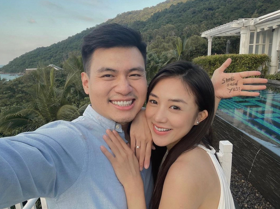 Gia đình đá quý của em bé Việt vừa có loạt ảnh đạt triệu like đầu tiên: Bố là thiếu gia tập đoàn may mặc, mẹ là hot girl đình đám, sinh ra đã ngậm thìa vàng - Ảnh 4.