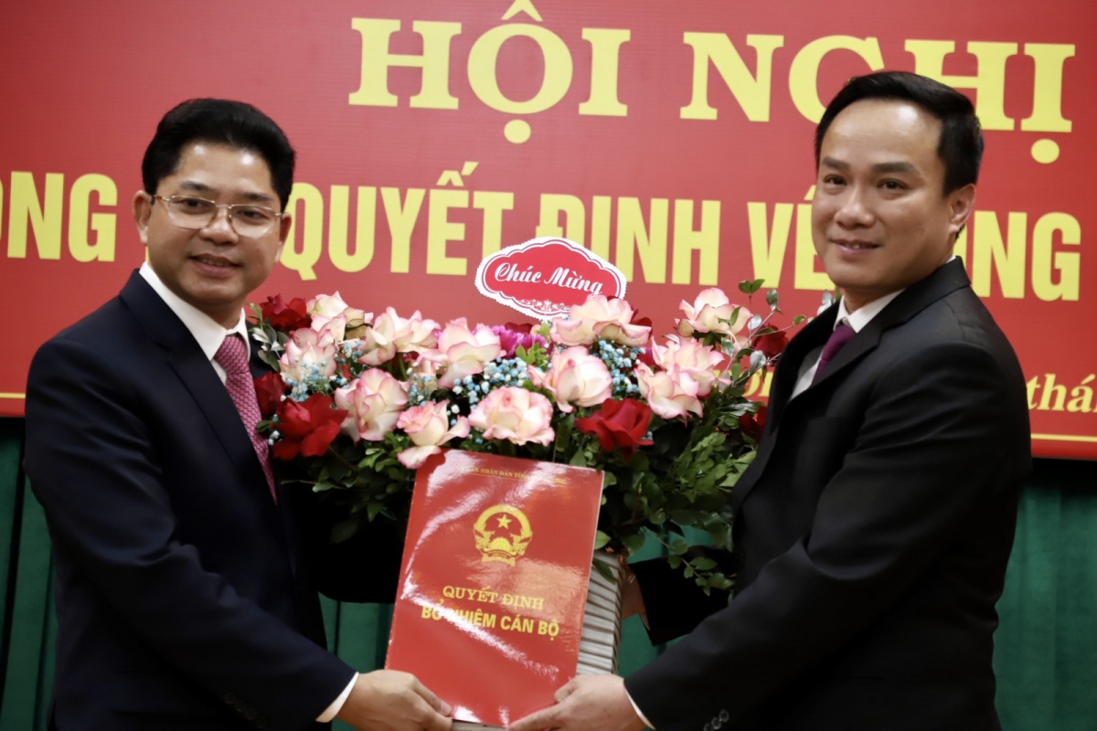 Sở Y tế và Sở Khoa học Công nghệ Hải Dương có Giám đốc mới - Ảnh 1.