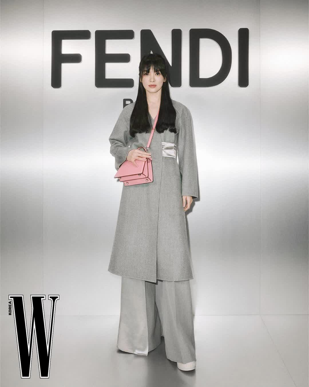 Những hình ảnh chưa tiết lộ của Song Hye Kyo tại show diễn Fendi, nhan sắc tuổi ngoài 40 khiến ai cũng bất ngờ - Ảnh 6.