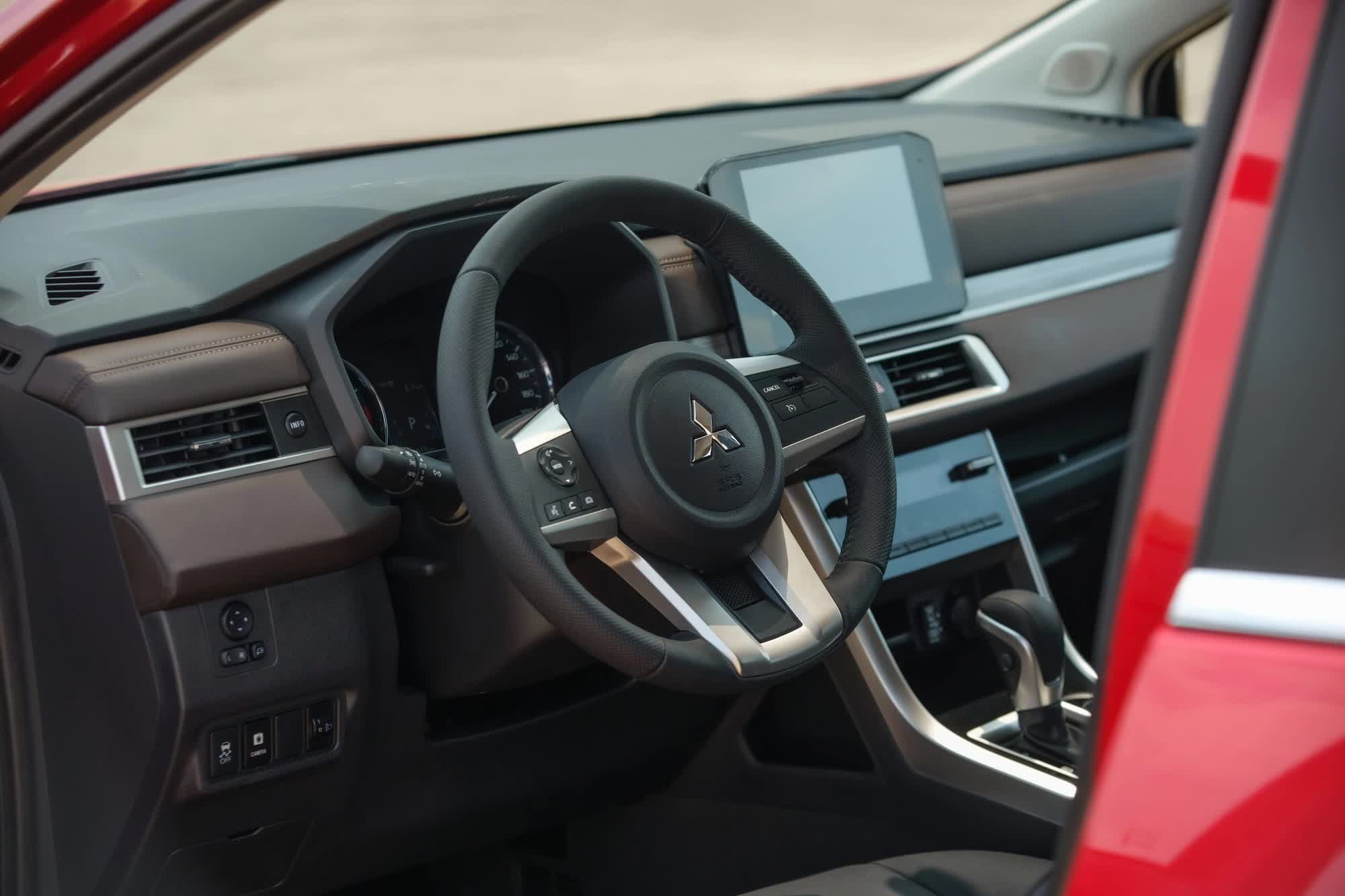 Như thế này bảo sao Mitsubishi Xpander luôn bán chạy nhất phân khúc dù khách Việt ngóng chờ BR-V hay loạt MPV mới đầy cạnh tranh - Ảnh 5.