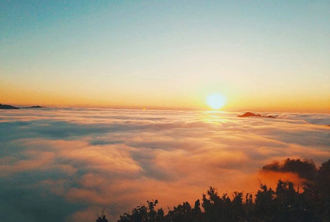  Cuối tuần đi săn mây, ngắm hoa rừng, ăn đặc sản giá chưa đến 1 triệu - Ảnh 6.