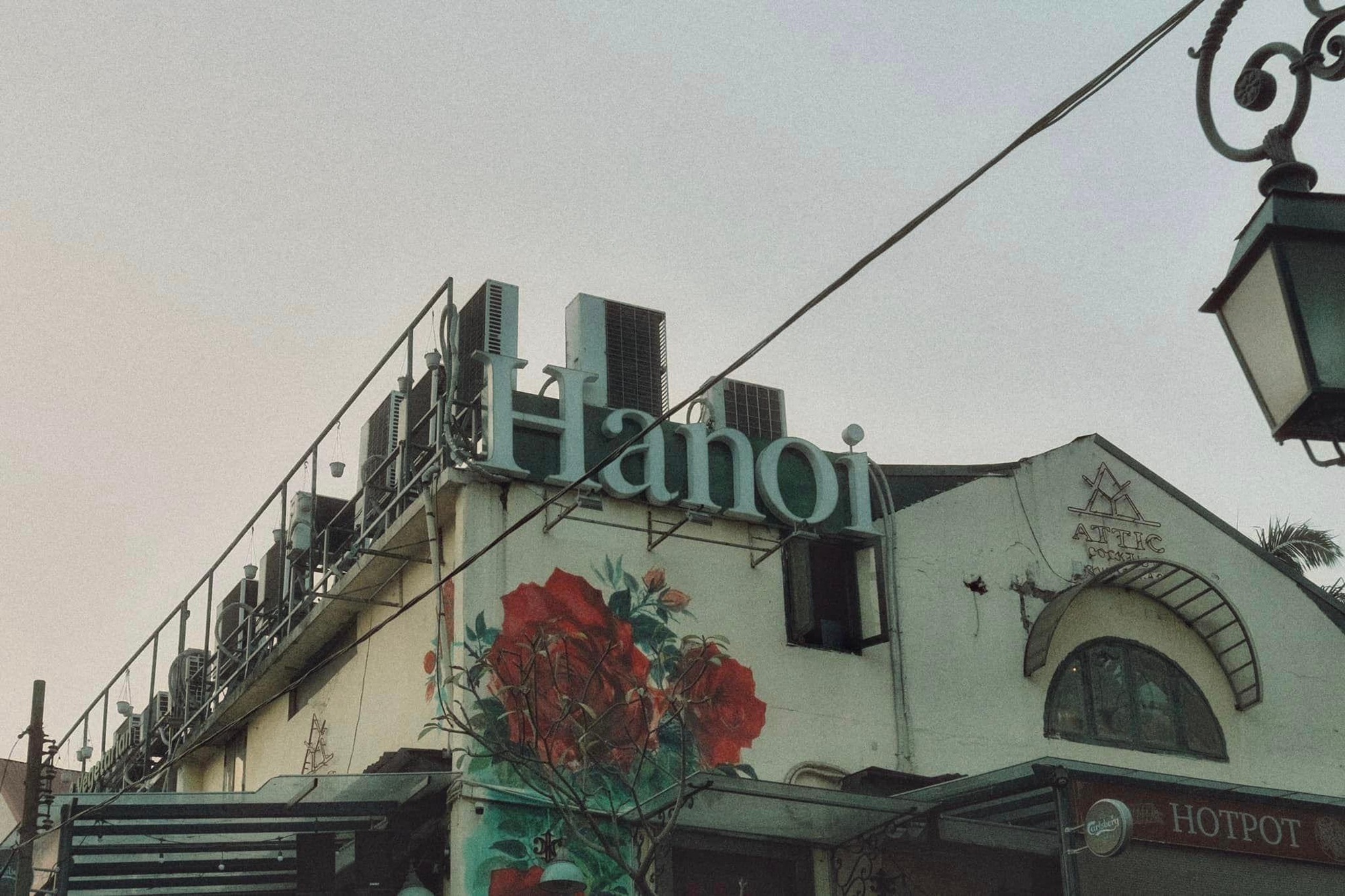 Hà Nội hoài cổ, đầy mộng mơ dưới ống kính của Idol Hàn gốc Việt: Tự hào khi hình ảnh Việt Nam được quảng bá rộng rãi - Ảnh 7.