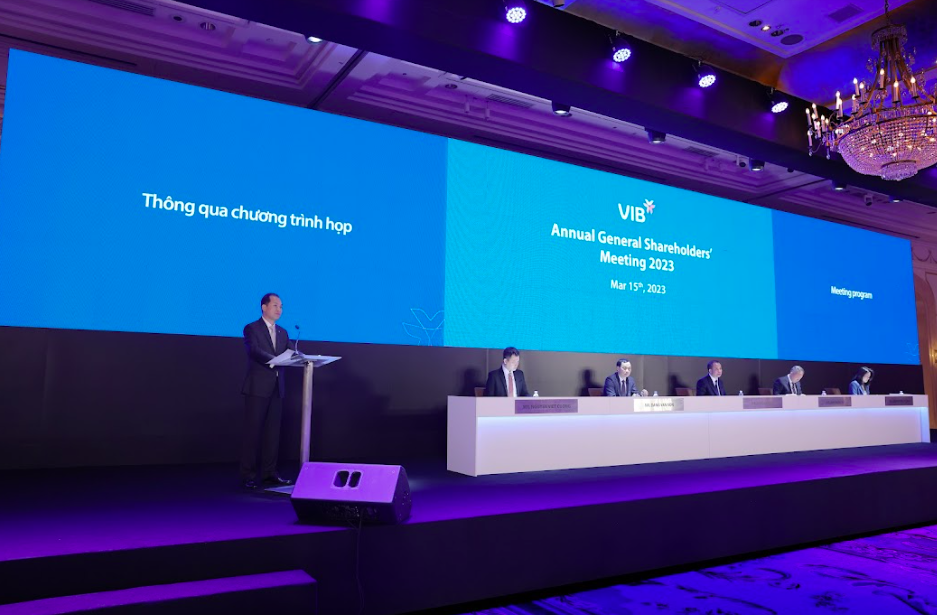 Sáng 15/3 VIB tổ chức ĐHCĐ 2023: Dự kiến chia cổ tức tỷ lệ 35%, bầu HĐQT và BKS nhiệm kỳ mới - Ảnh 1. Sáng 15/3 VIB tổ chức ĐHCĐ 2023: Dự kiến chia cổ tức tỷ lệ 35%, bầu HĐQT và BKS nhiệm kỳ mới - Ảnh 1.