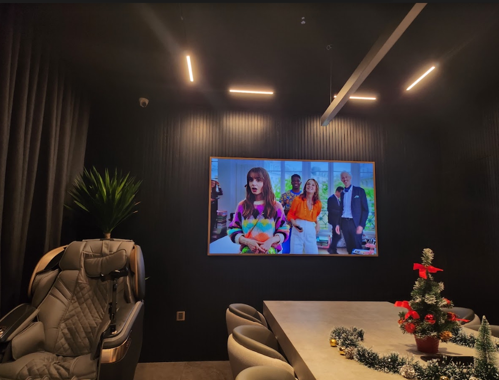 Vợ chồng 9x chi 10 tỷ đồng cải tạo khách sạn cũ 700m2 thành ngôi nhà cực phong cách: Vừa là tổ ấm, vừa kinh doanh giúp tận dụng hiệu quả tối đa - Ảnh 9. Vợ chồng 9x chi 10 tỷ đồng cải tạo khách sạn cũ 700m2 thành ngôi nhà cực phong cách: Vừa là tổ ấm, vừa kinh doanh giúp tận dụng hiệu quả tối đa - Ảnh 9.