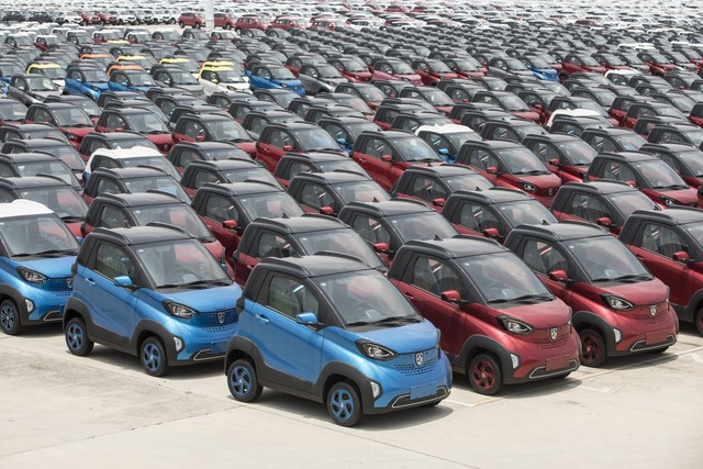 Giật mình với sự phát triển của thị trường xe Trung Quốc: Cứ 4 chiếc bán ra có một là xe điện - Ảnh 3.