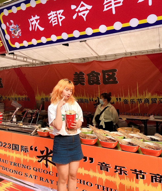 Dân mạng rầm rộ rủ nhau đi Trung Quốc tốn chưa đến 2 triệu đồng/người, sự thật đằng sau là gì? - Ảnh 25. Dân mạng rầm rộ rủ nhau đi Trung Quốc tốn chưa đến 2 triệu đồng/người, sự thật đằng sau là gì? - Ảnh 25.