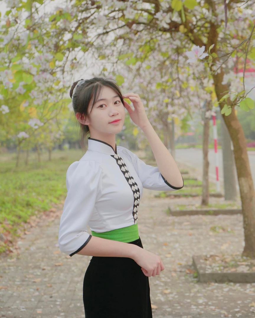 Ngất ngây trước vẻ đẹp Điện Biên mùa hoa ban nở lung linh nhất trong năm - Ảnh 10.