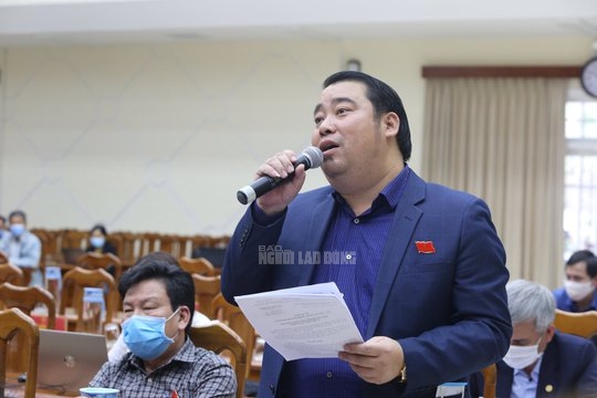 Đại biểu Nguyễn Viết Dũng vắng mặt tại kỳ họp HĐND tỉnh Quảng Nam - Ảnh 3.