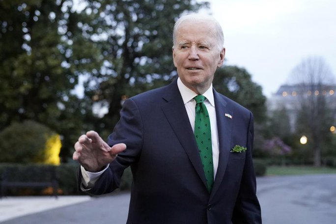 Tổng thống Joe Biden lần đầu tiên dùng quyền phủ quyết - Ảnh 1. Tổng thống Joe Biden lần đầu tiên dùng quyền phủ quyết - Ảnh 1.