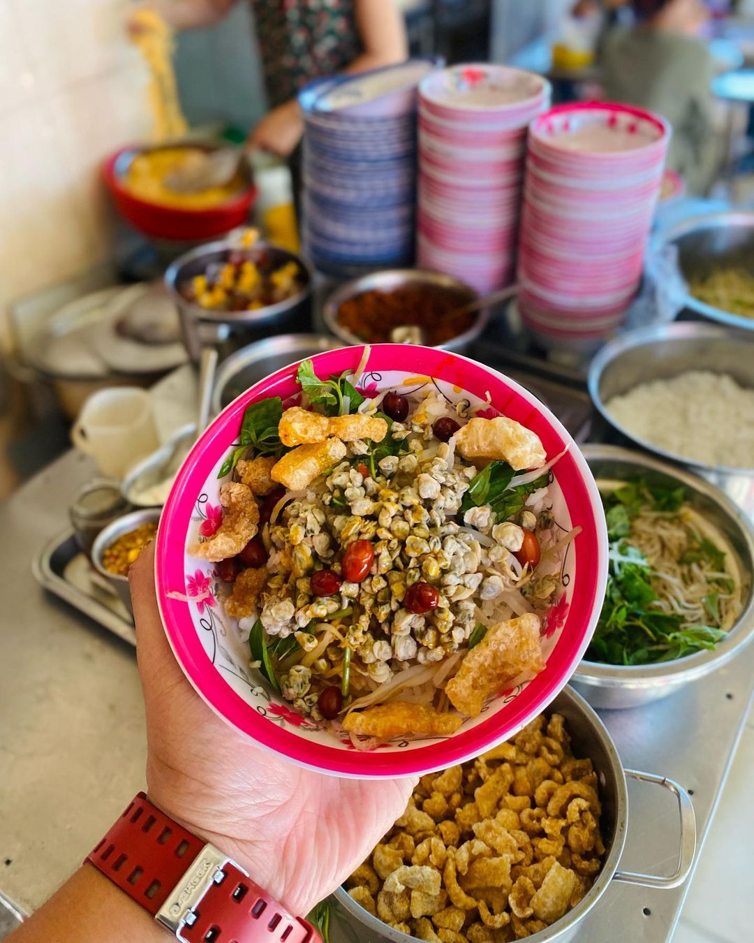 Tại sao Huế lại thu hút đông đảo du khách vào tháng 3, tháng 4 và giới trẻ check-in ngày càng nhiều? - Ảnh 9.