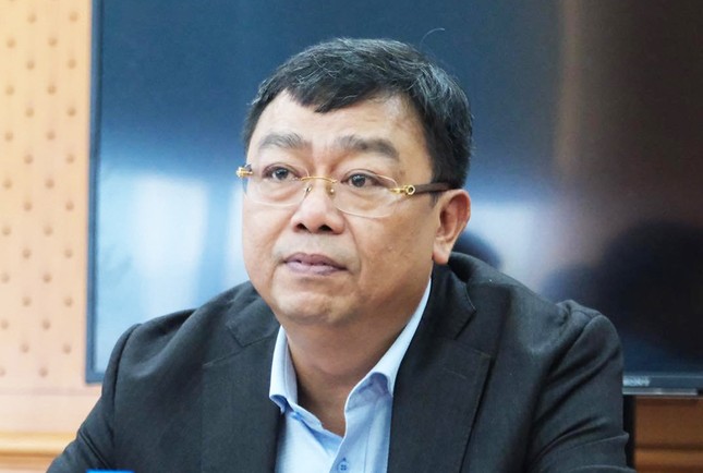 Hơn 570.000 ô tô mới được miễn đăng kiểm lần đầu, tiết kiệm 130 tỷ đồng - Ảnh 1.