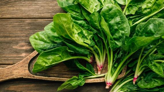 8 loại rau cần tuyệt đối tránh nếu đang có bệnh trong người, cố ăn rất có hại cho sức khỏe - Ảnh 3.