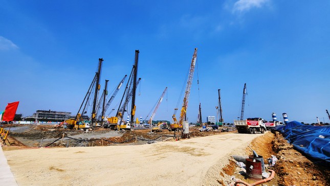 Sau khởi công, dự án trung tâm thương mại 3.900 tỷ tại Huế chưa biết đổ thải 80.000m3 ở đâu - Ảnh 2.