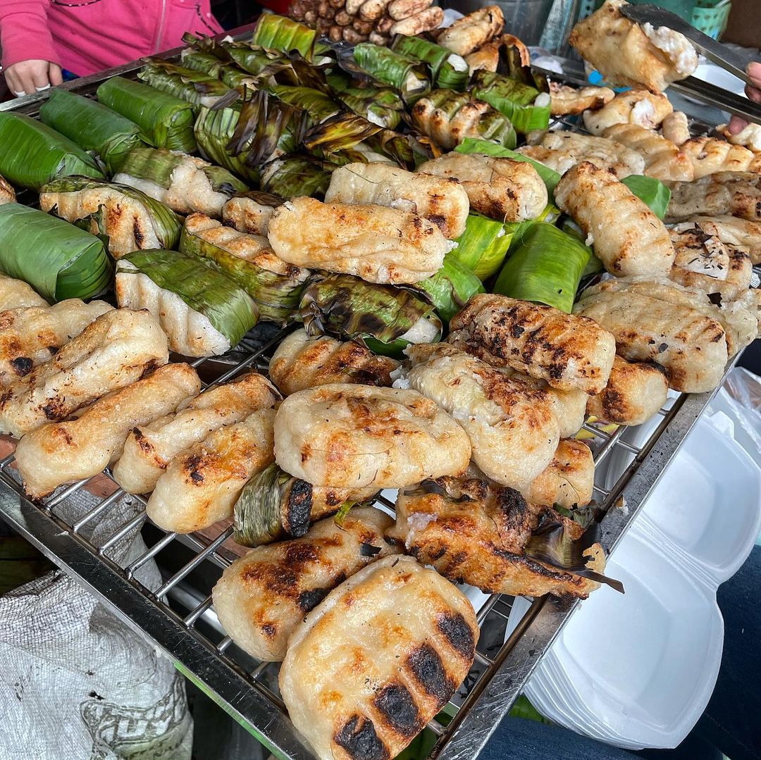 Thưởng thức chuối nếp nướng - top 9 món tráng miệng ngon nhất thế giới tại các quán nổi danh lâu nay ở TP.HCM - Ảnh 2.