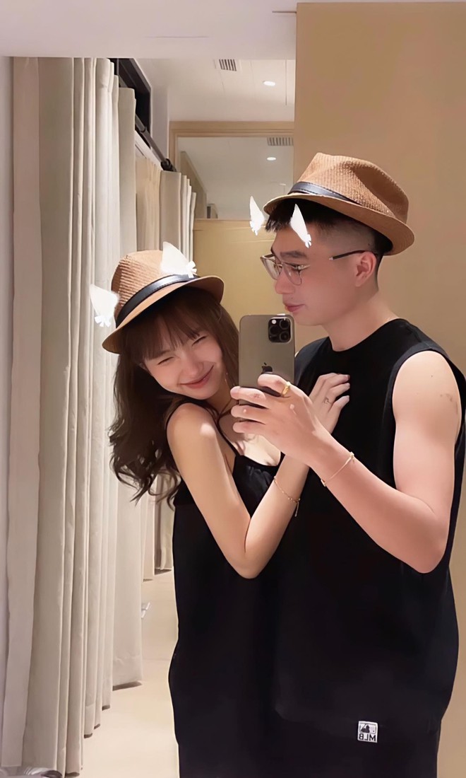 Hé lộ góc nhỏ toàn hàng hiệu trong cơ ngơi của cô gái kết hôn với thiếu gia Đồng Tháp - Ảnh 5.