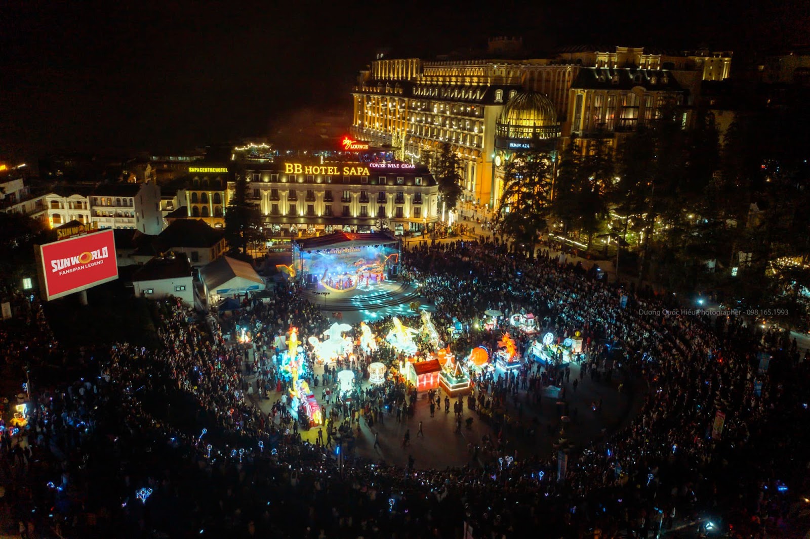 Toàn cảnh thị xã có lượng khách du lịch nhiều gấp 50 lần dân số - Ảnh 3. Toàn cảnh thị xã có lượng khách du lịch nhiều gấp 50 lần dân số - Ảnh 3.