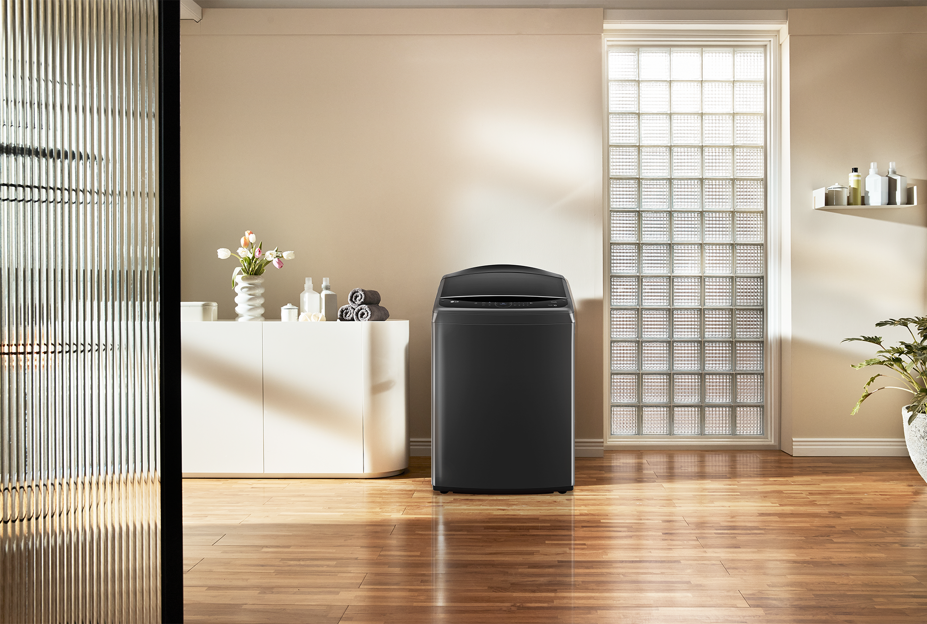 LG đưa AI vào dòng máy giặt lồng đứng AI DD - Ảnh 1.