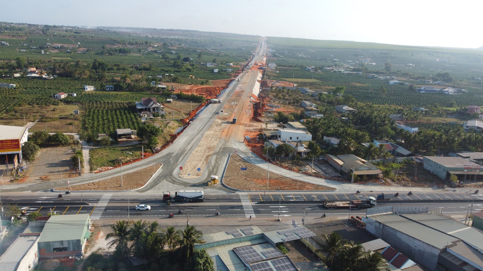 Bình Thuận sắp hoàn thành đường du lịch ven biển - Ảnh 1.