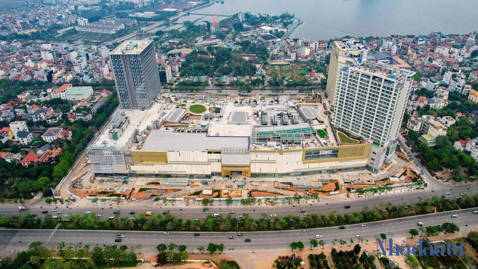 Từ dự án bỏ hoang đến trung tâm thương mại đắt nhất Hà Nội - Ảnh 4.