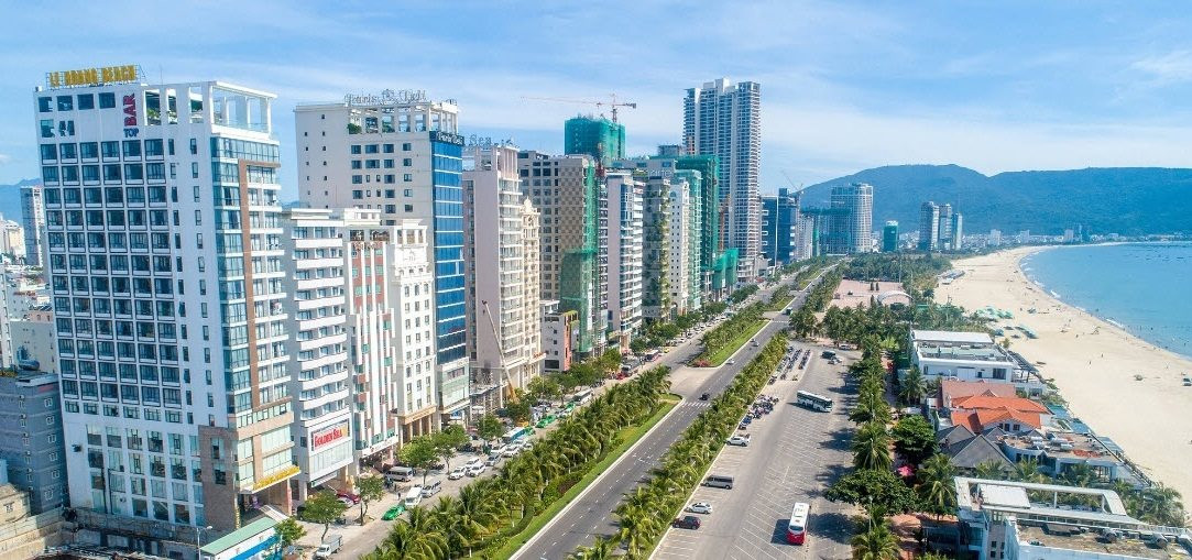 Hàng loạt khách sạn tại Đà Nẵng có giá từ vài trăm đến nghìn tỷ đồng &quot;ồ ạt&quot; rao bán trước thềm mà cao điểm - Ảnh 2.