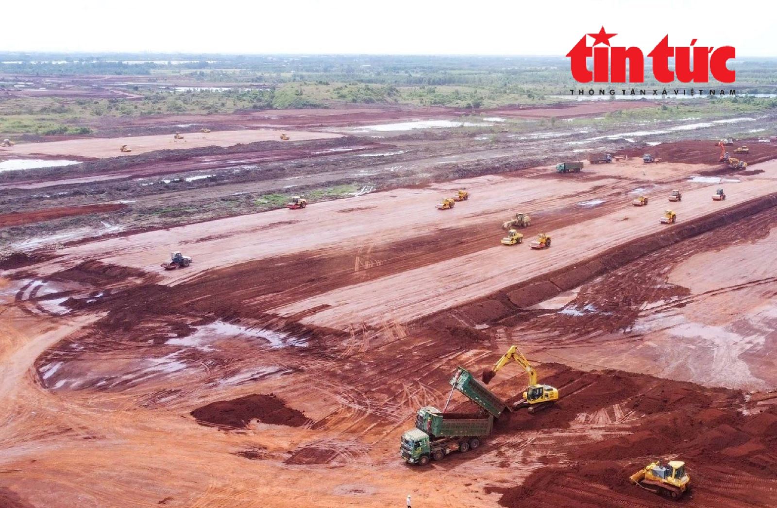 Dàn trận tăng tốc thi công, đảm bảo tiến độ 'siêu' sân bay Long Thành - Ảnh 6. Dàn trận tăng tốc thi công, đảm bảo tiến độ 'siêu' sân bay Long Thành - Ảnh 6.
