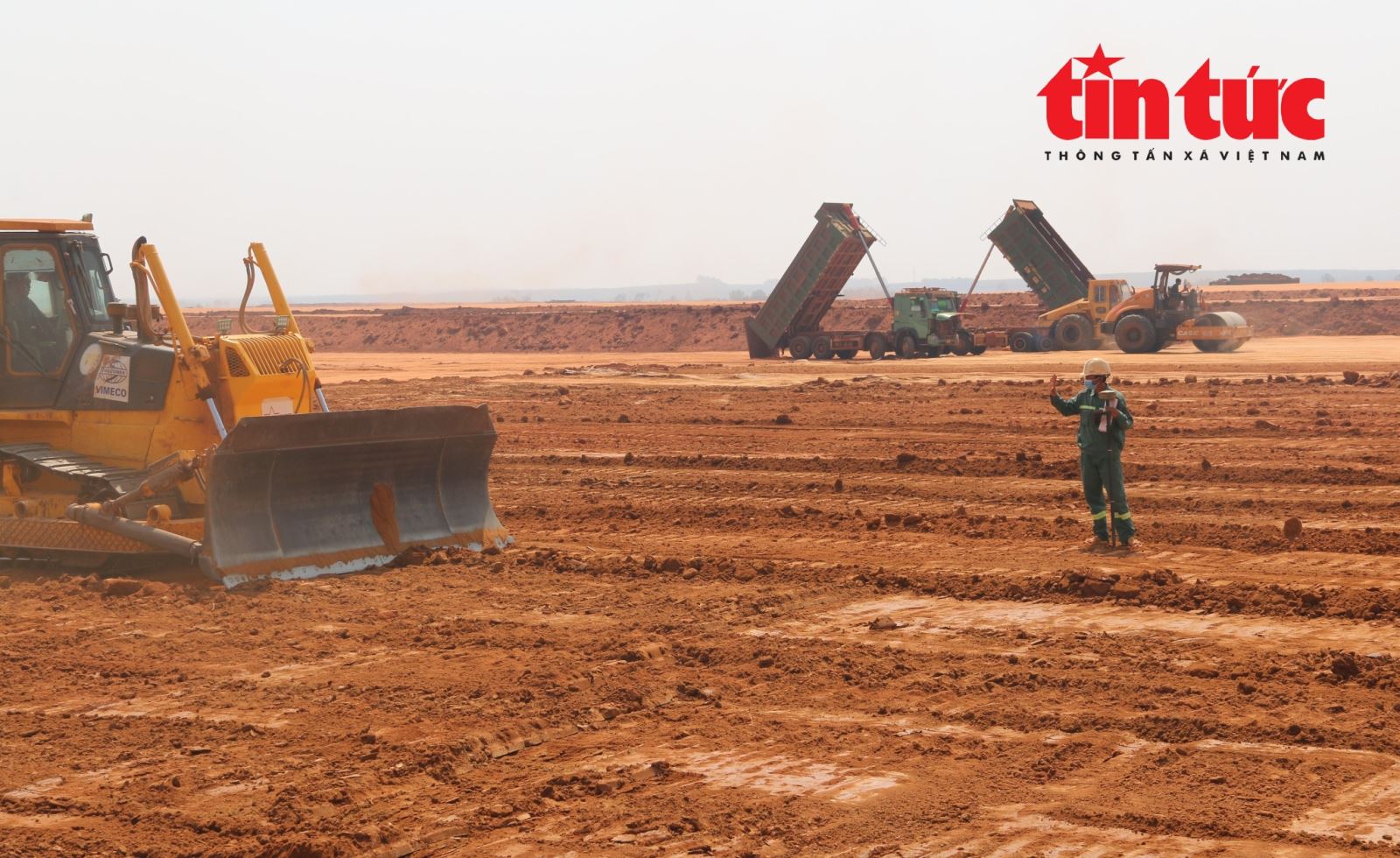 Dàn trận tăng tốc thi công, đảm bảo tiến độ 'siêu' sân bay Long Thành - Ảnh 12. Dàn trận tăng tốc thi công, đảm bảo tiến độ 'siêu' sân bay Long Thành - Ảnh 12.