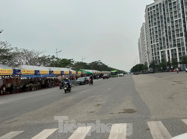 Những con đường 'lạ' ở quận trung tâm Hà Nội - Ảnh 6.