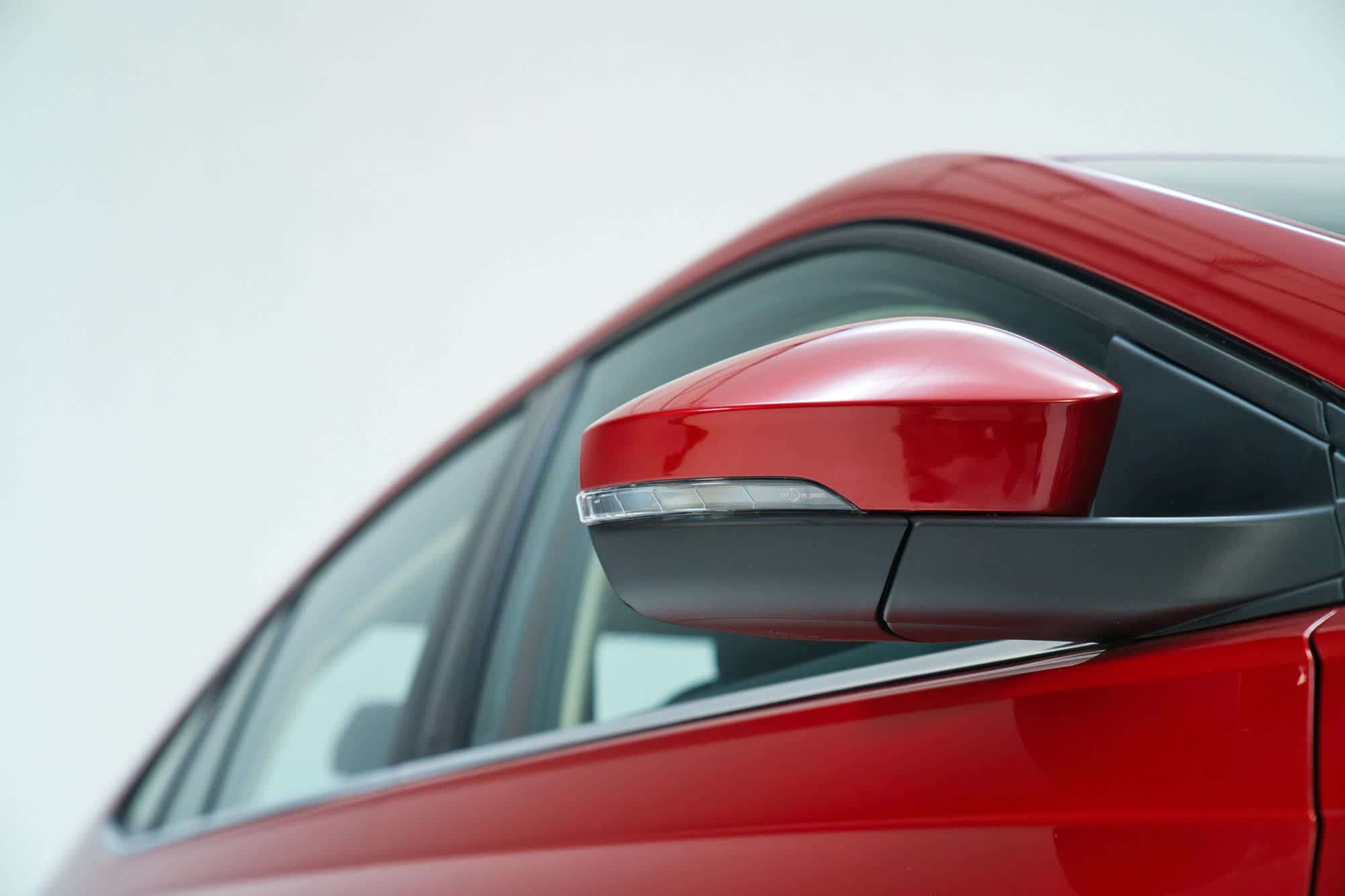 Volkswagen Virtus ra mắt Việt Nam: Sedan hạng B nhưng giá gần 1 tỷ đồng, ngang Camry và Mazda6 - Ảnh 6.