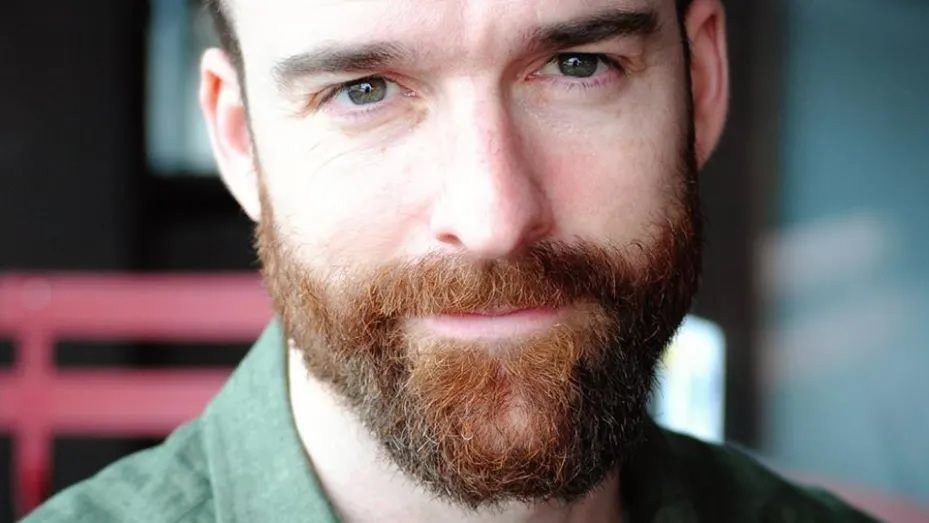 Kiếm 35 tỷ đồng/năm ở tuổi 27, kỹ sư thung lũng Silicon thừa nhận: Tiền không làm bạn hạnh phúc, người giàu nhất chưa chắc là người mặc đẹp nhất - Ảnh 1. Kiếm 35 tỷ đồng/năm ở tuổi 27, kỹ sư thung lũng Silicon thừa nhận: Tiền không làm bạn hạnh phúc, người giàu nhất chưa chắc là người mặc đẹp nhất - Ảnh 1.