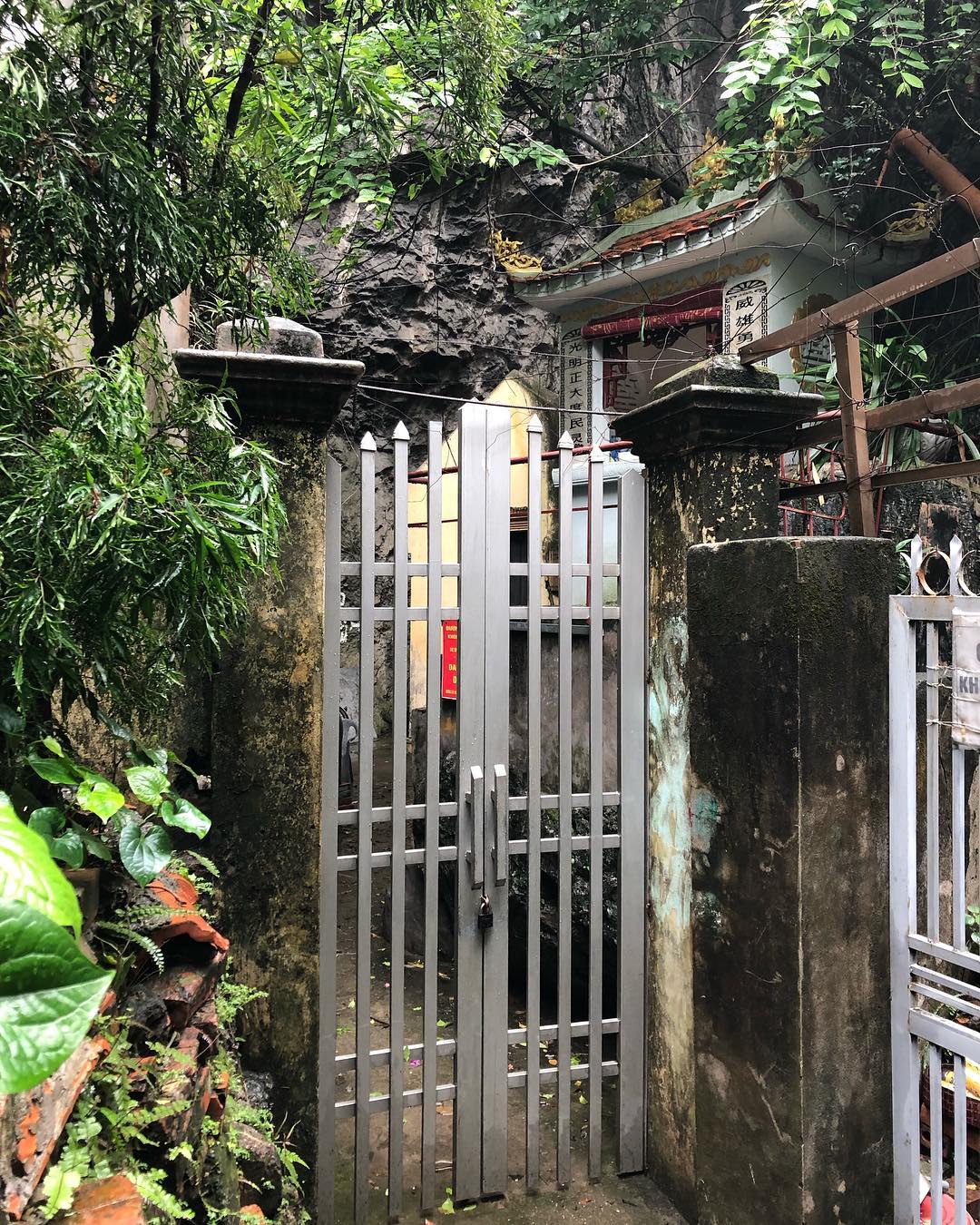 Núi Bài Thơ (Quảng Ninh) sắp được mở lại - Ảnh 11. Núi Bài Thơ (Quảng Ninh) sắp được mở lại - Ảnh 11.