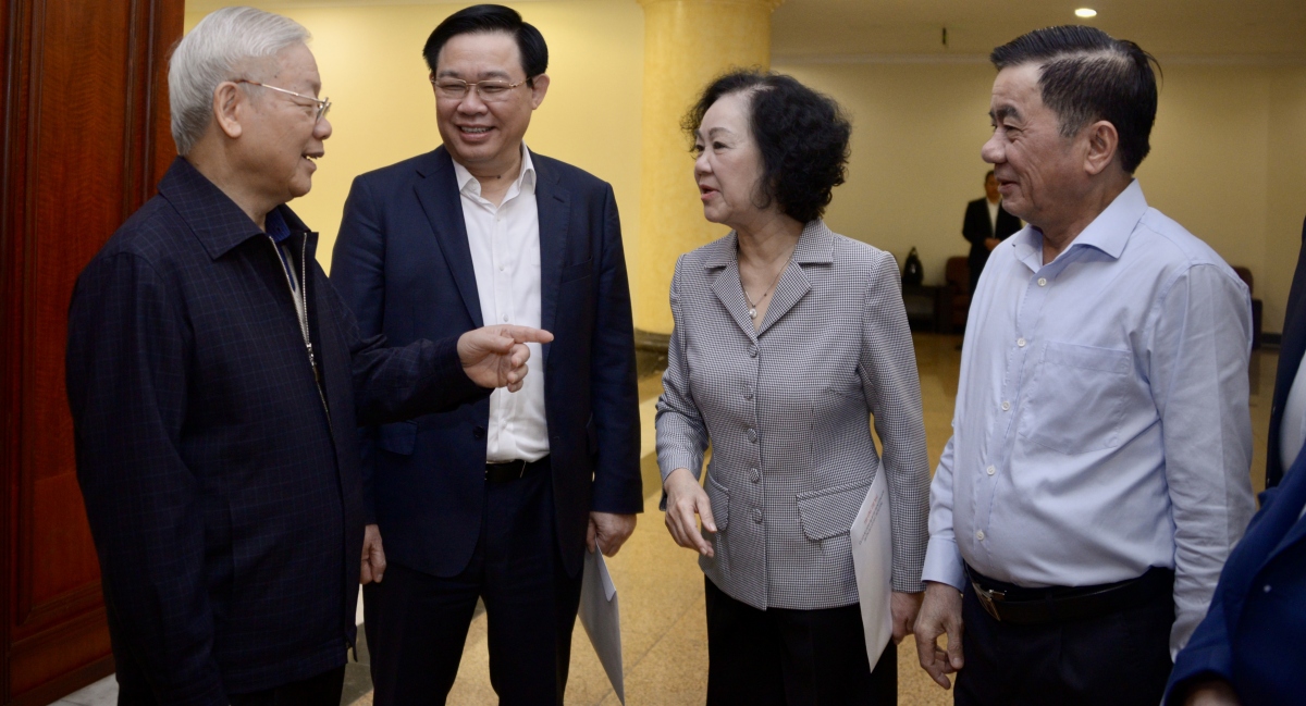 Tổng Bí thư Nguyễn Phú Trọng chủ trì cuộc họp Bộ Chính trị, Ban Bí thư - Ảnh 2.