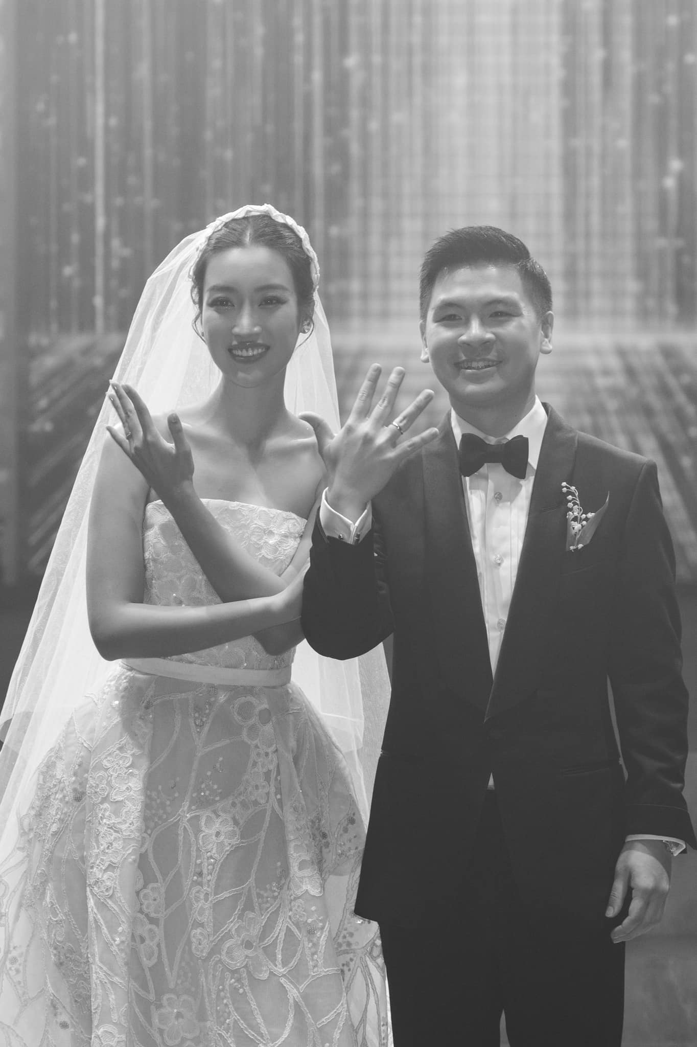 Cưng chiều hoa hậu Đỗ Mỹ Linh như Chủ tịch CLB Hà Nội, sẵn sàng quay những video 'vô tri' miễn là vợ vui - Ảnh 3.
