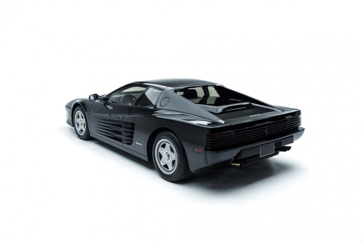 Chiêm ngưỡng 5 mẫu xe Ferrari Testarossa cổ sẽ được đấu giá tại Ý vào tháng 5 tới - Ảnh 16.