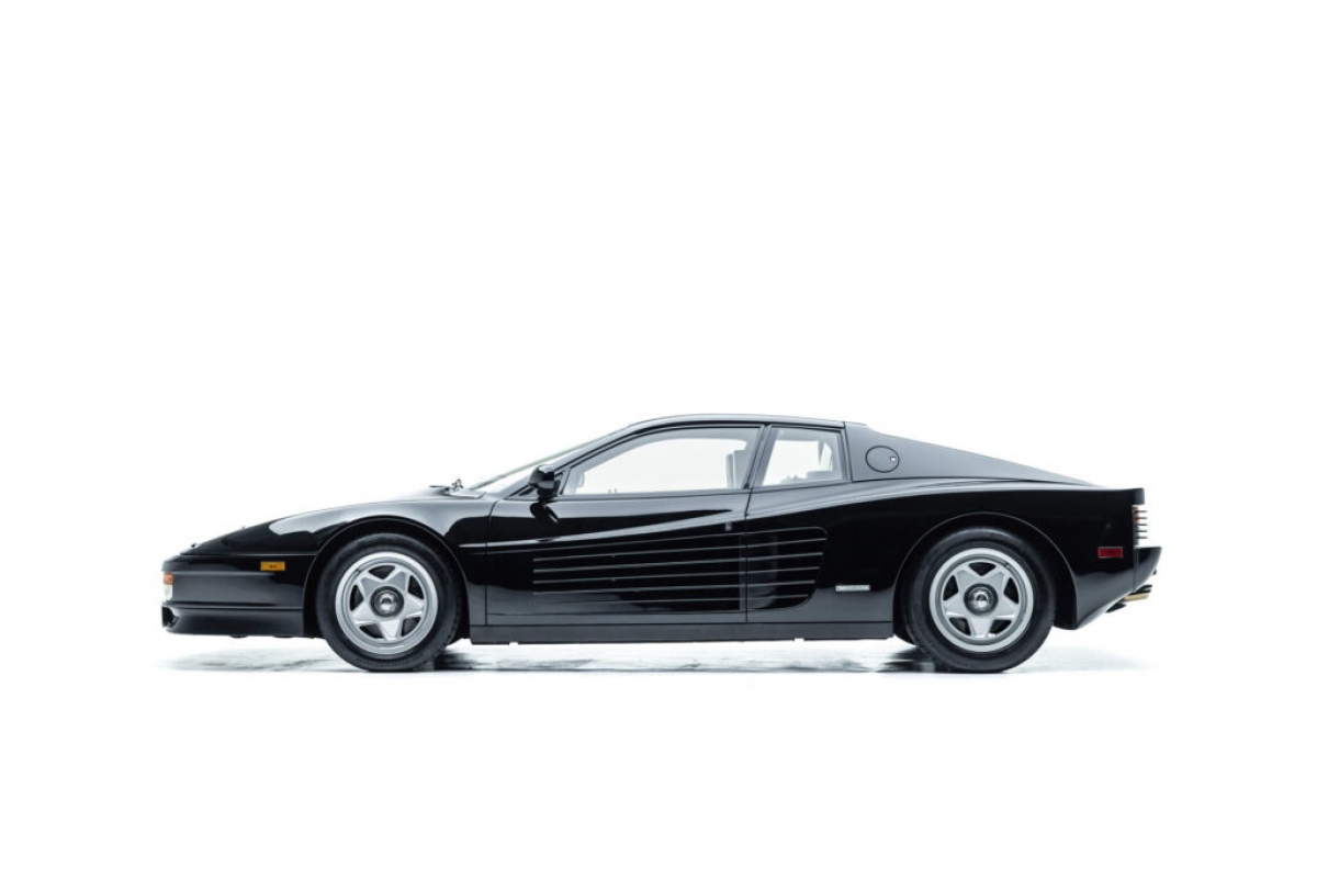 Chiêm ngưỡng 5 mẫu xe Ferrari Testarossa cổ sẽ được đấu giá tại Ý vào tháng 5 tới - Ảnh 15.