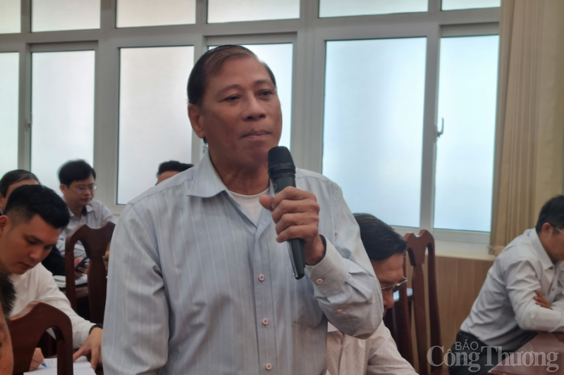 Đà Nẵng: Doanh nghiệp bức xúc vì ngân hàng thương mại bắt buộc mua bảo hiểm - Ảnh 1. Đà Nẵng: Doanh nghiệp bức xúc vì ngân hàng thương mại bắt buộc mua bảo hiểm - Ảnh 1.