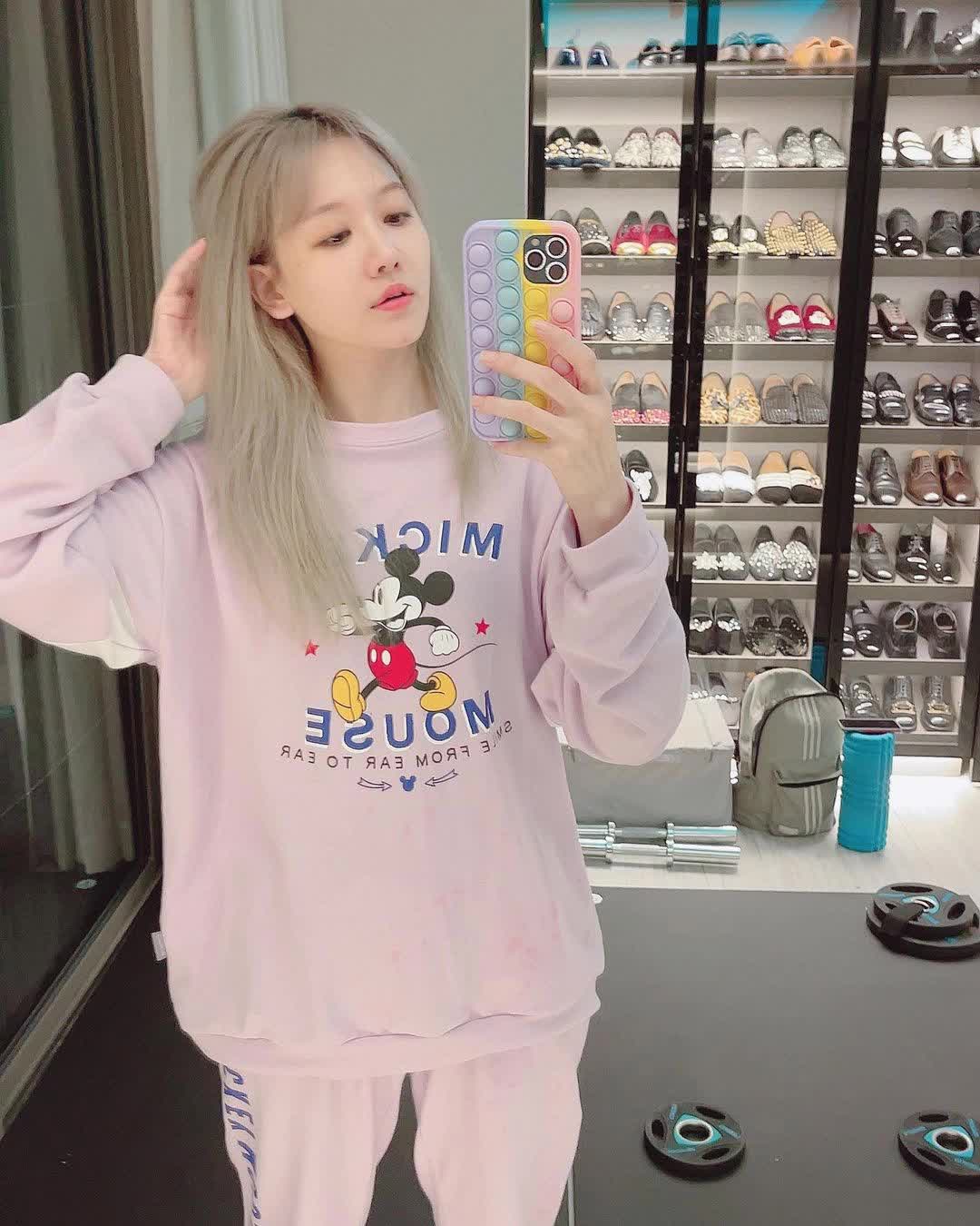 Những hình ảnh hiếm hoi trong cơ ngơi riêng tư của Trấn Thành và Hari Won, đẳng cấp từ nội thất xịn xò - Ảnh 11.